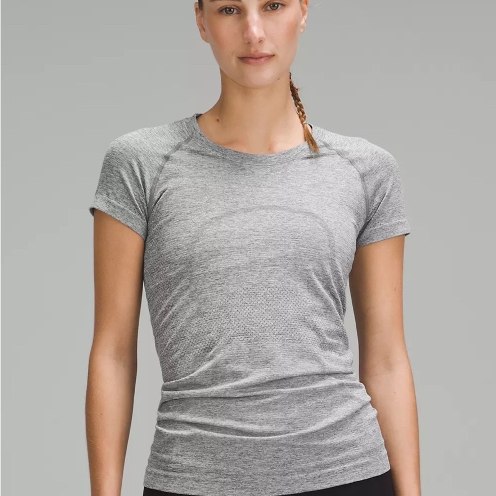 SOLD ✨ Lululemon Gray Shirt